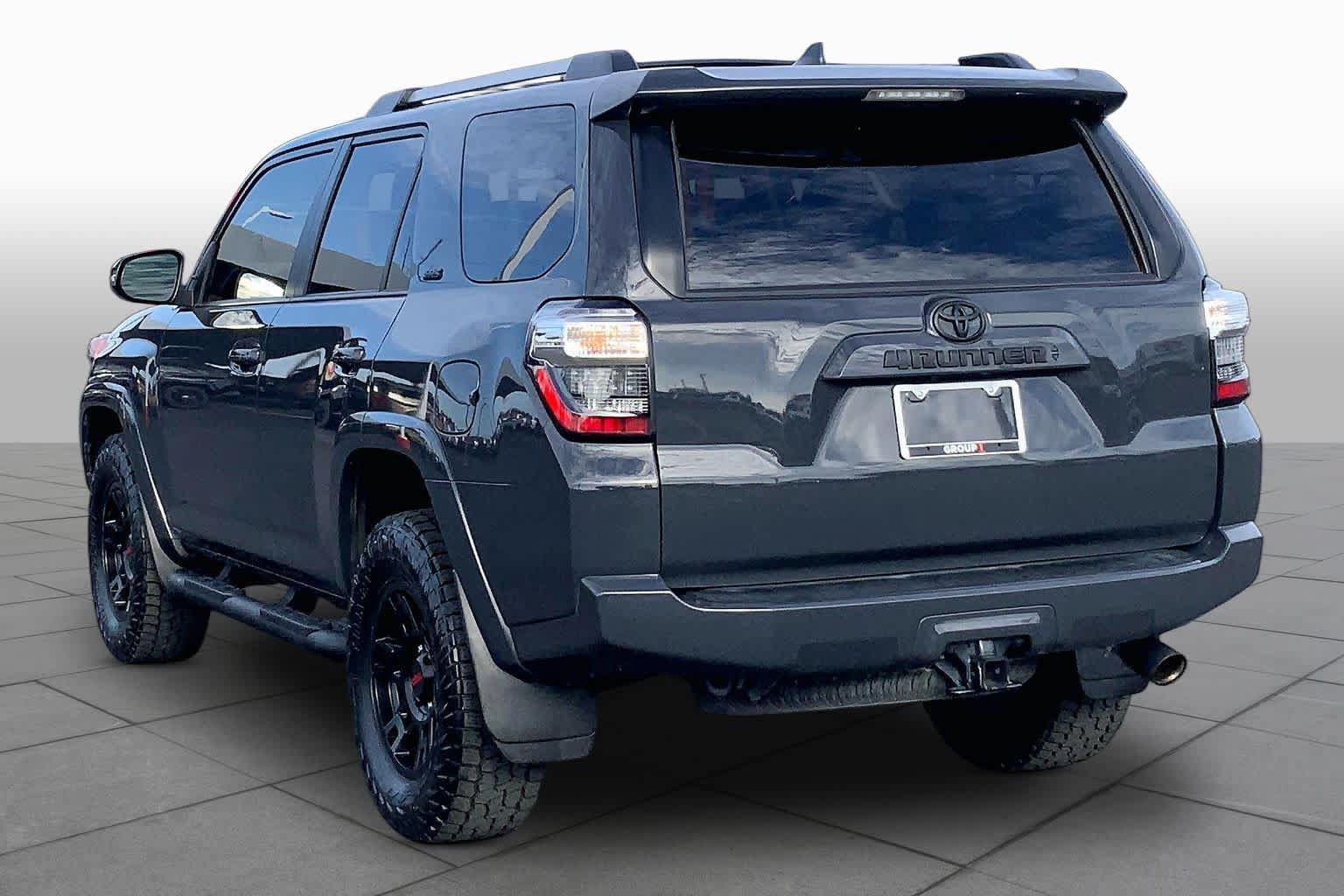 Used 2024 Toyota 4Runner SR5 Premium w/ Moonroof Package AWD/4WD image 12