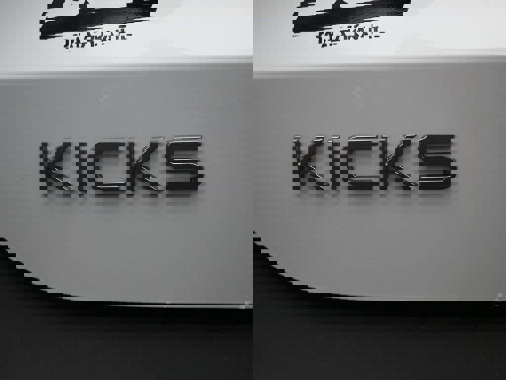 New 2026 Nissan Kicks SV image 23