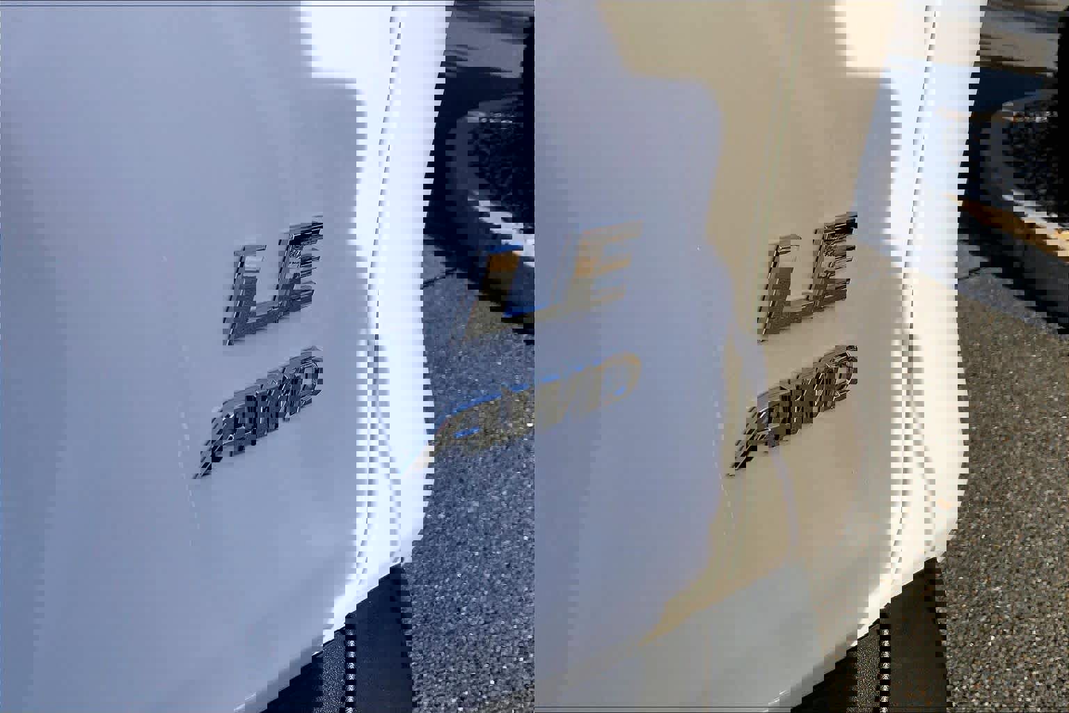 Used 2023 Toyota RAV4 LE image 9