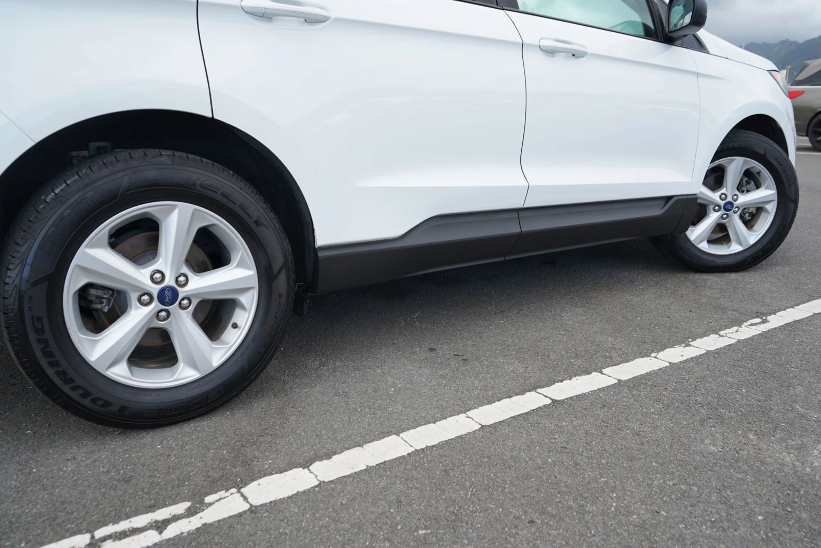 Used 2019 Ford Edge SE image 7