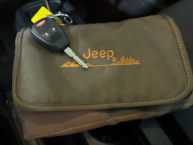 Used 2018 Jeep Wrangler Unlimited Sport S image 38