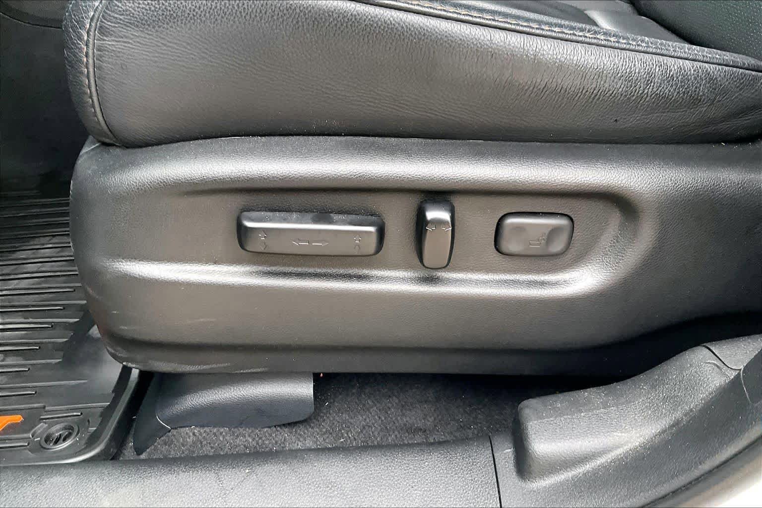 Used 2023 Honda Passport TrailSport image 31
