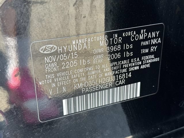 Used 2016 Hyundai Elantra GT FWD image 31
