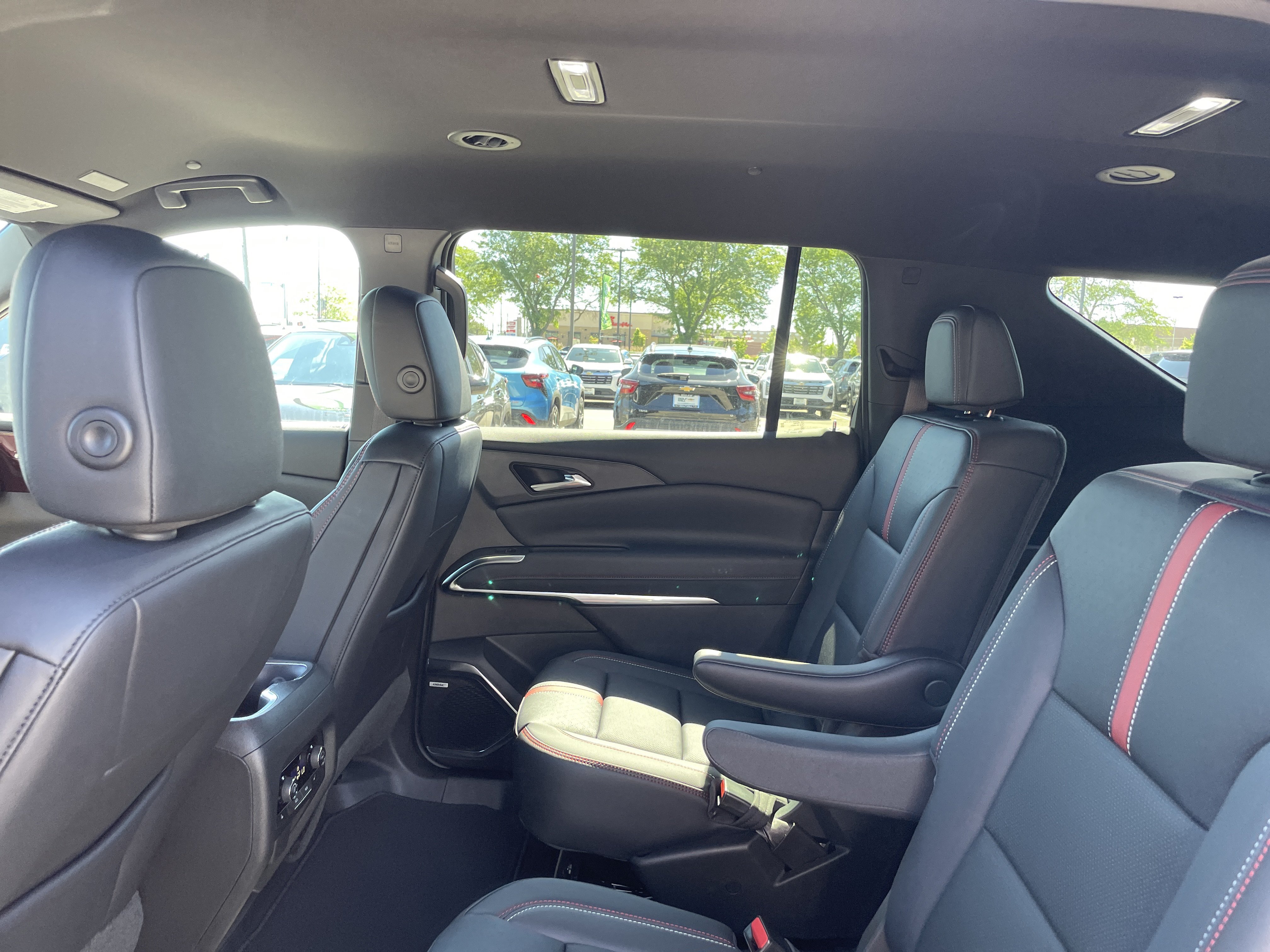 New 2026 Chevrolet Traverse RS FWD image 26