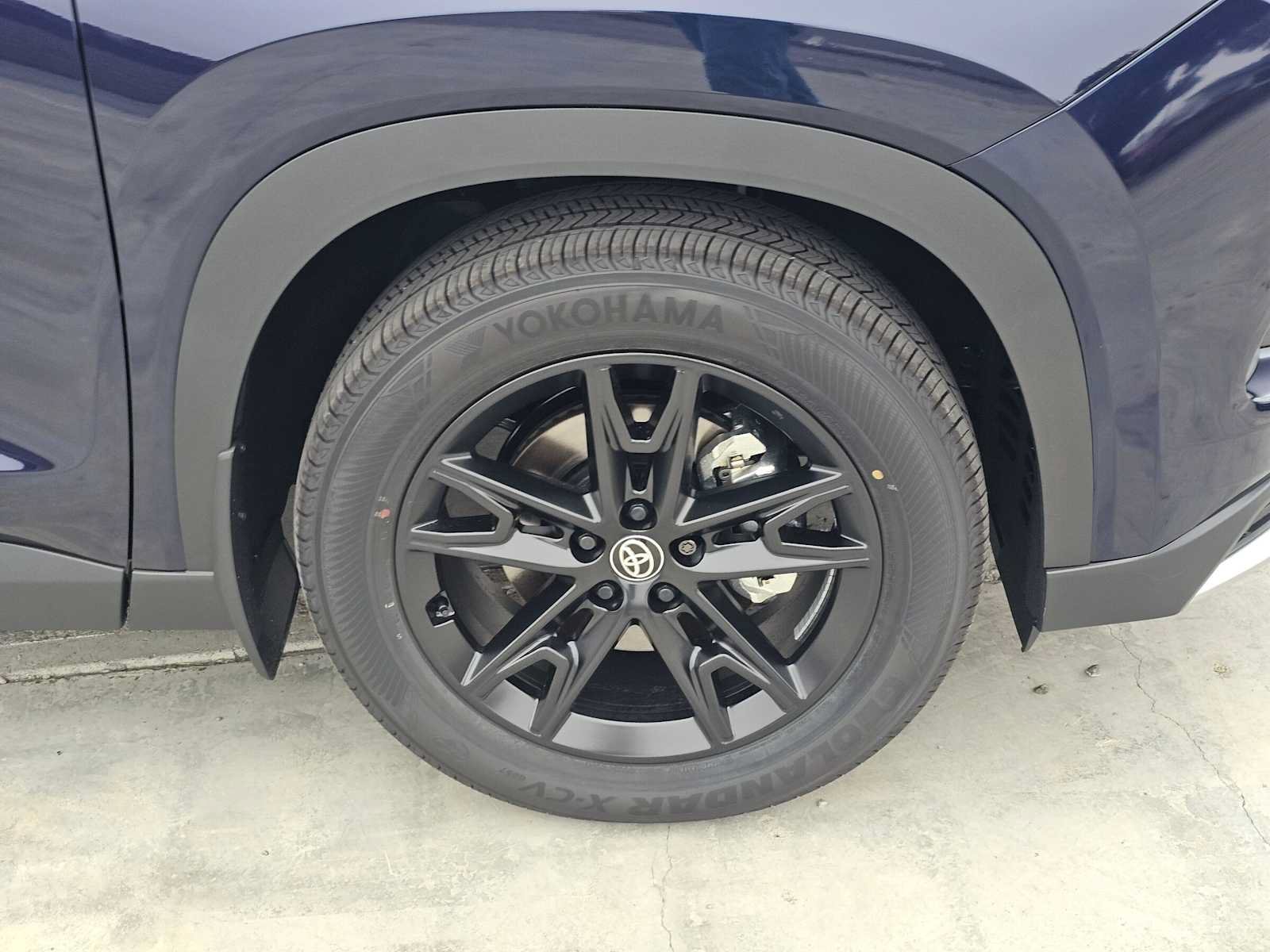 New 2026 Toyota Grand Highlander AWD Hybrid image 9