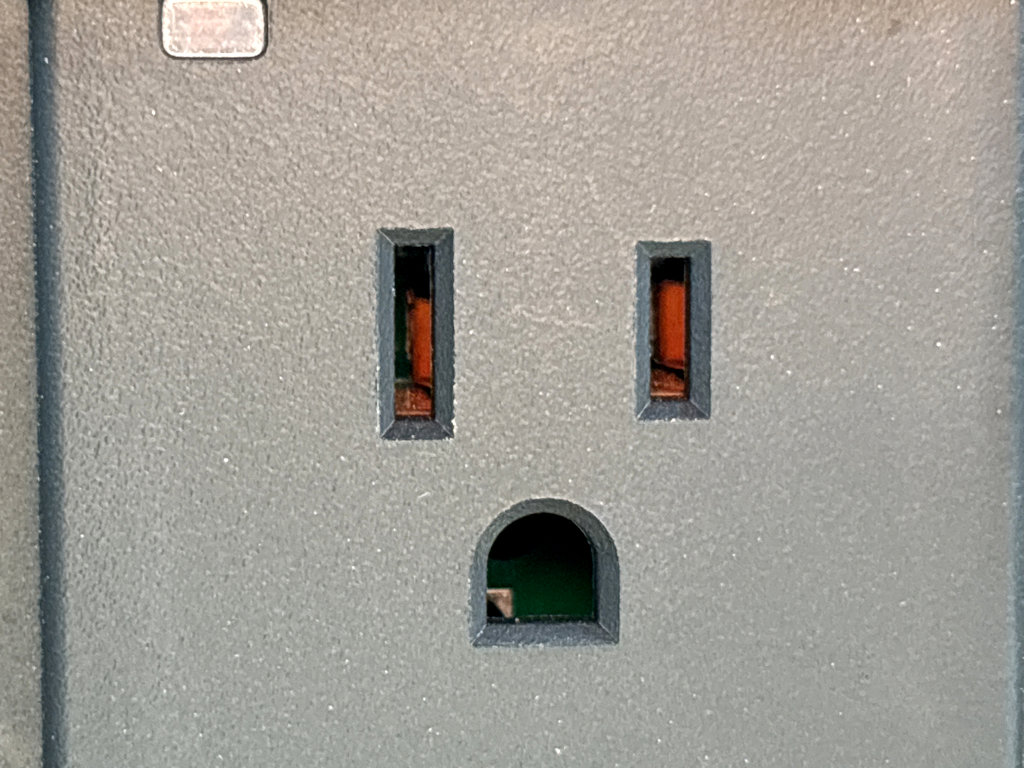 Used 2020 GMC Sierra 1500 AT4 w/ AT4 Premium Package image 28