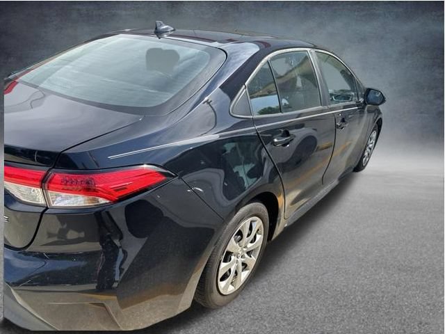Used 2024 Toyota Corolla LE FWD image 6