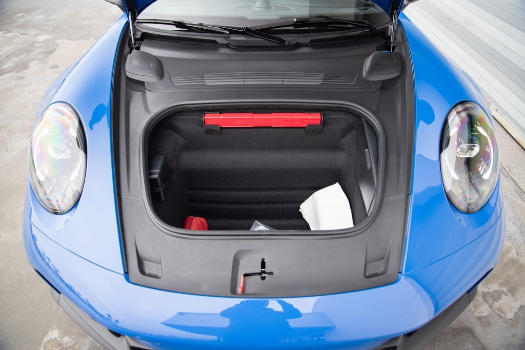 Certified 2025 Porsche 911 Targa 4 GTS image 28