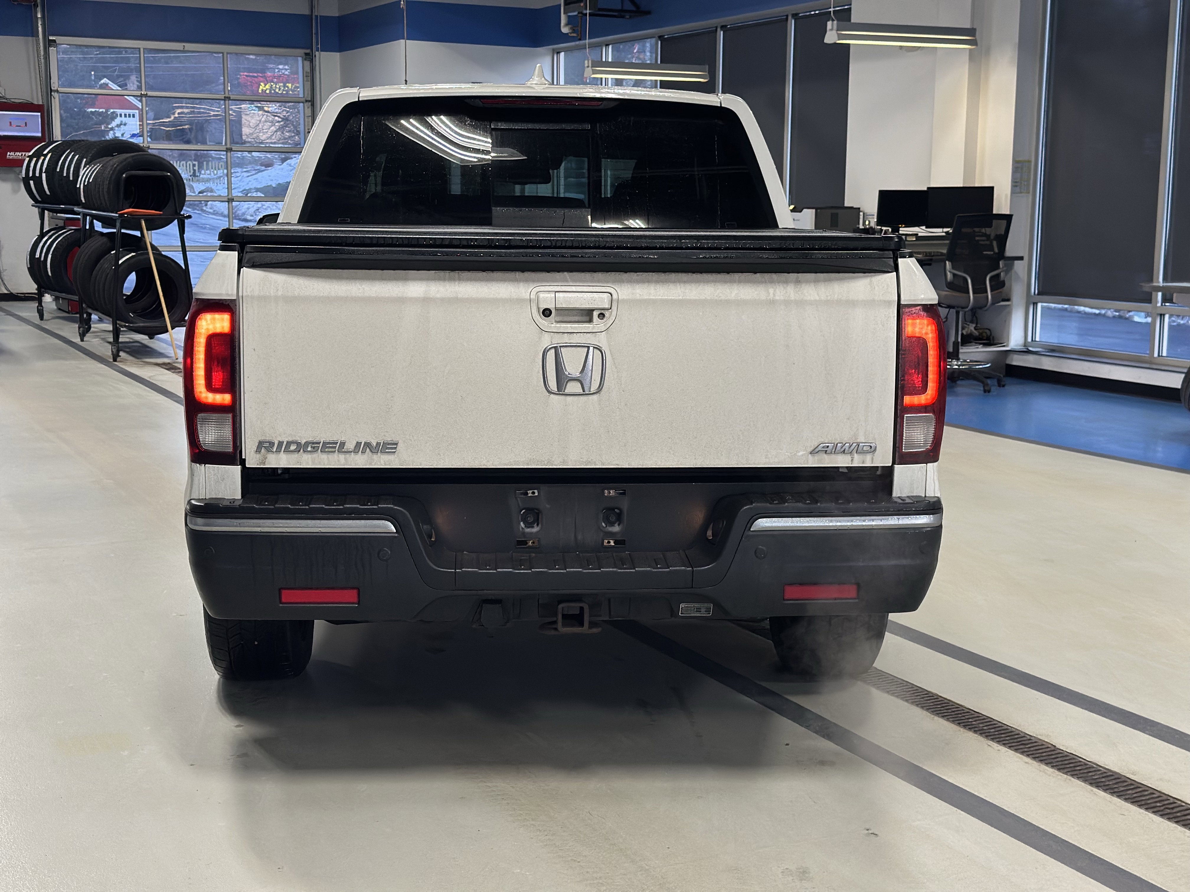 Used 2018 Honda Ridgeline RTL-E image 6