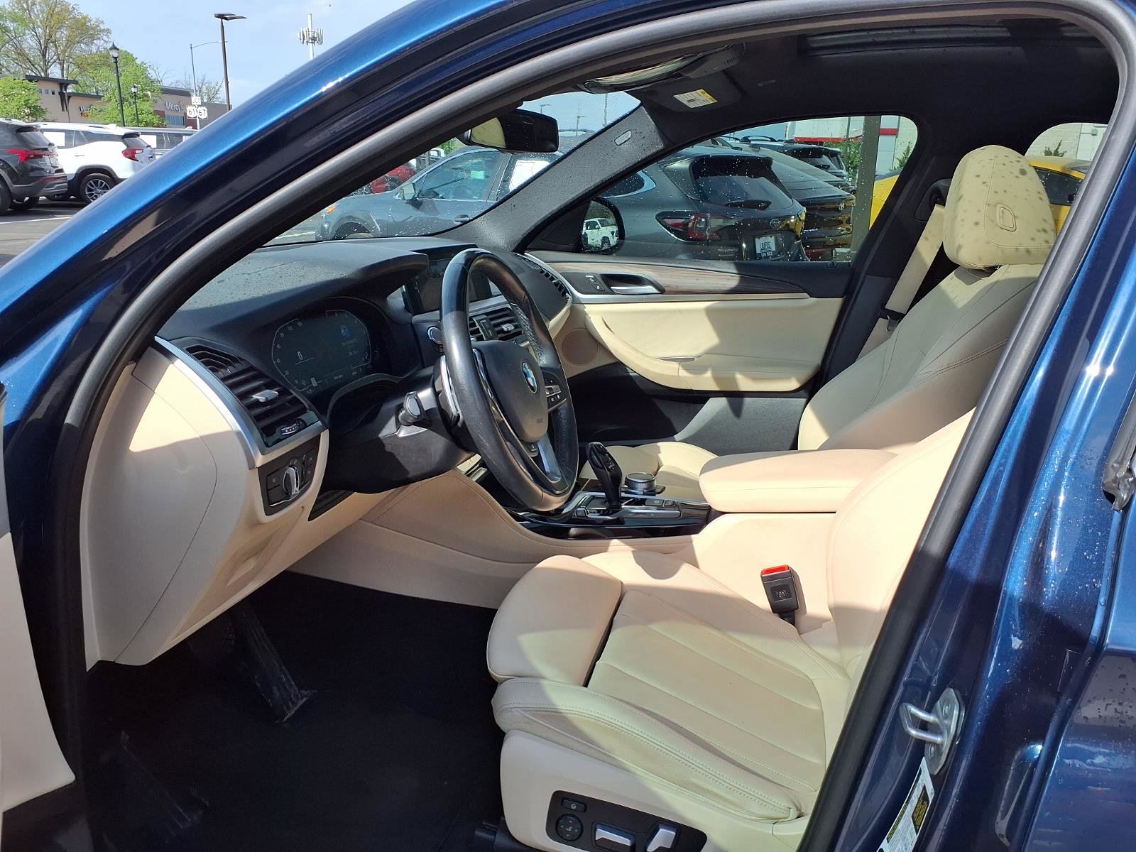 Used 2021 BMW X4 xDrive30i w/ Premium Package image 23