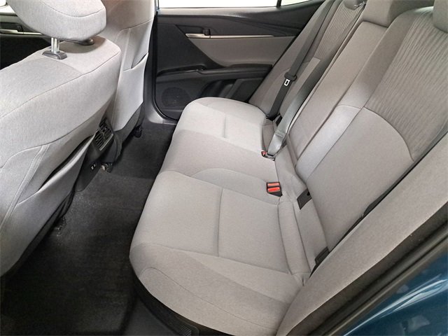 Used 2025 Toyota Camry LE w/ Convenience Package image 12
