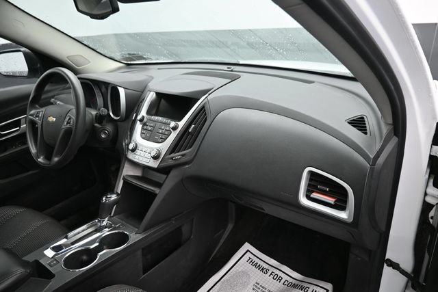 Used 2016 Chevrolet Equinox LS FWD image 9