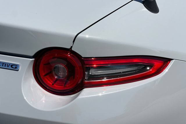 New 2026 MAZDA MX-5 Miata Grand Touring w/ Weather Package RWD image 30