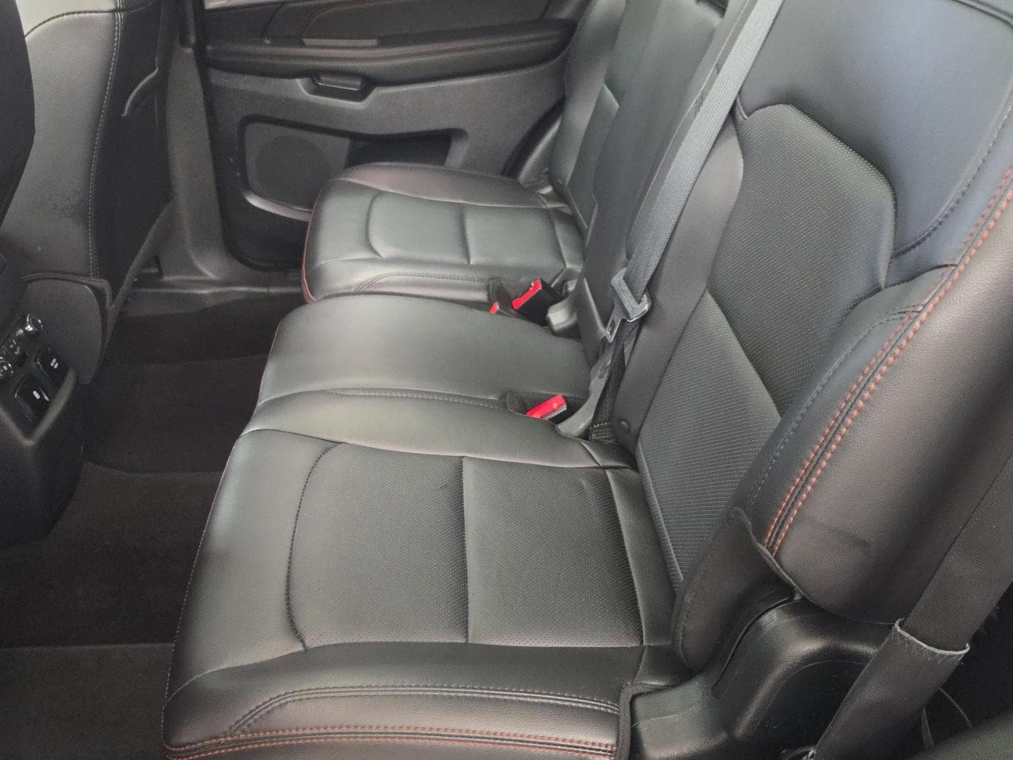 Used 2019 Ford Explorer Sport w/ Equipment Group 401A AWD/4WD image 7