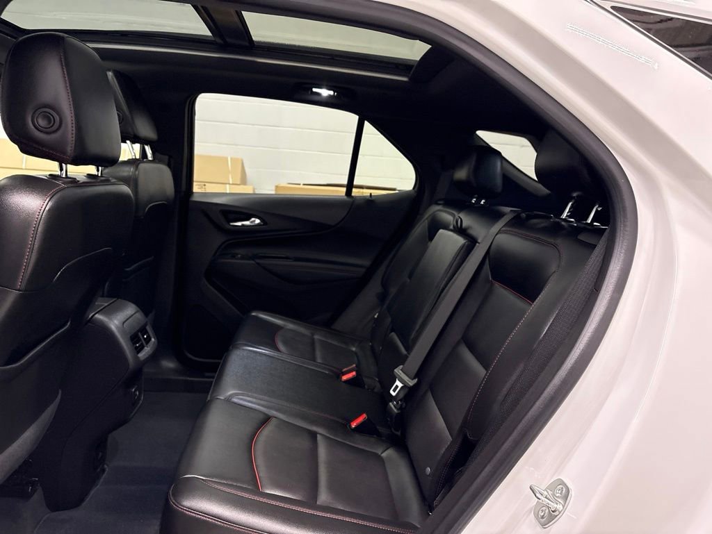 Used 2024 Chevrolet Equinox RS w/ RS Leather Package AWD/4WD image 12