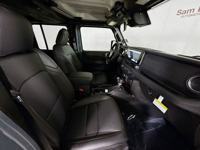 New 2025 Jeep Gladiator Sport image 25
