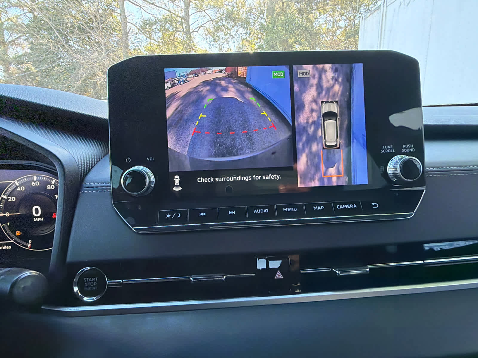 Used 2023 Mitsubishi Outlander SE Black Edition image 25