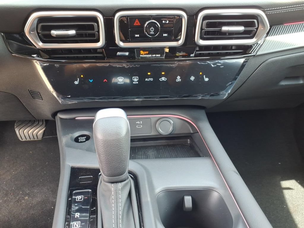 New 2026 Nissan Sentra SV w/ SV Convenience Package FWD image 21