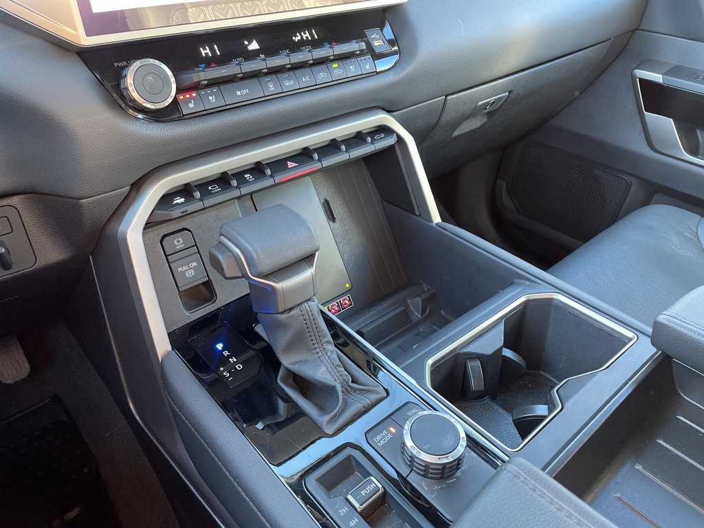 Used 2025 Toyota Tundra Limited image 28