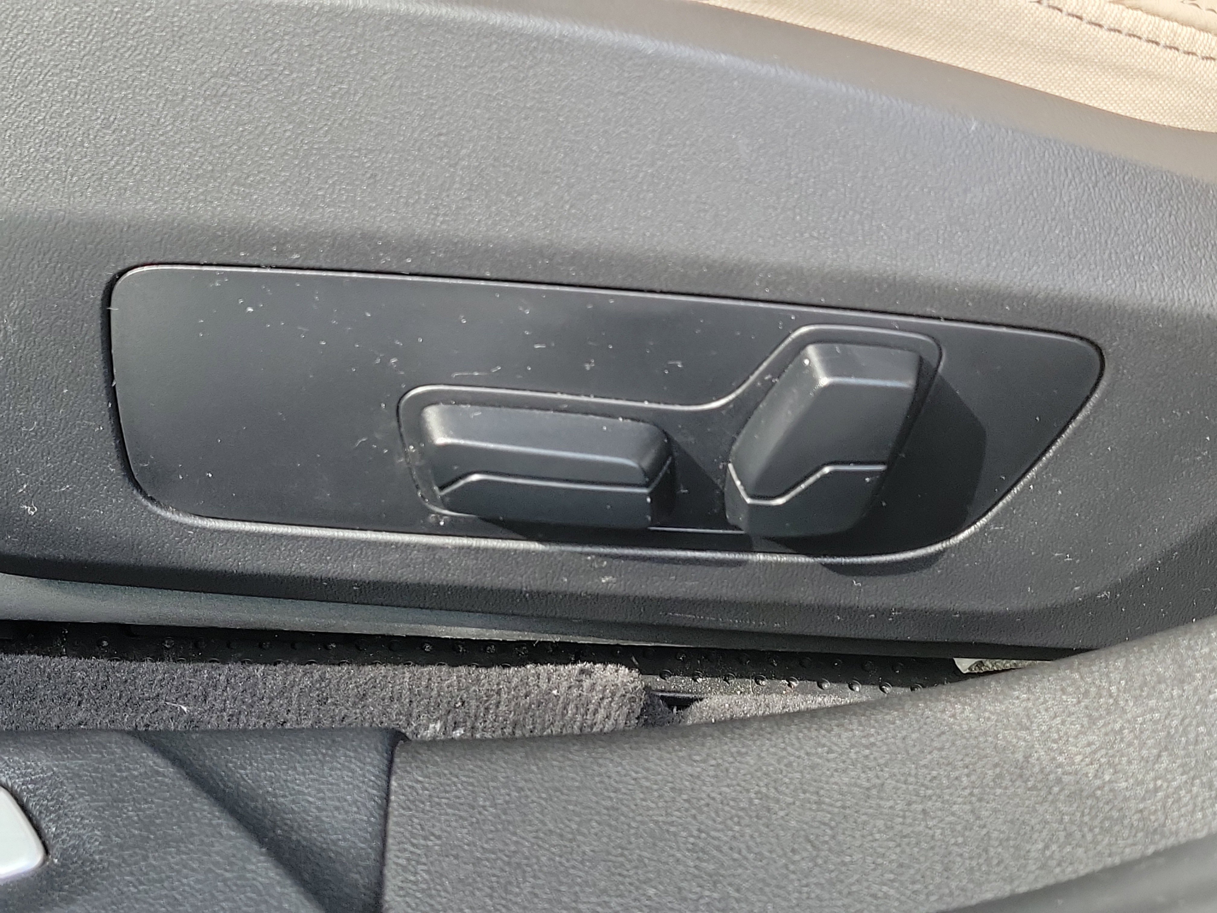 Used 2025 BMW 228i xDrive image 21