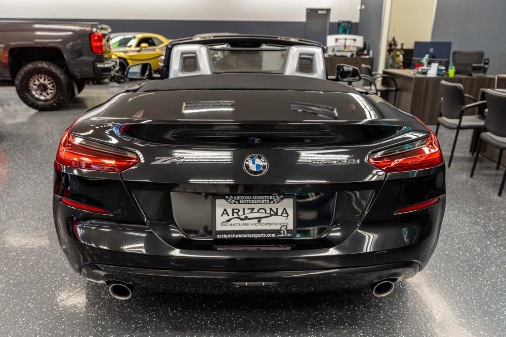 Used 2020 BMW Z4 sDrive30i w/ Convenience Package image 9