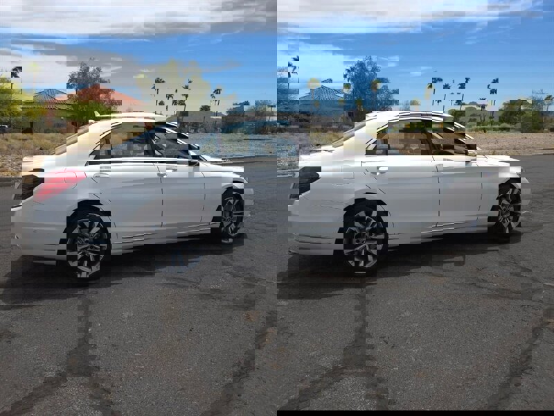 Used 2017 Mercedes-Benz S 550 Sedan image 12