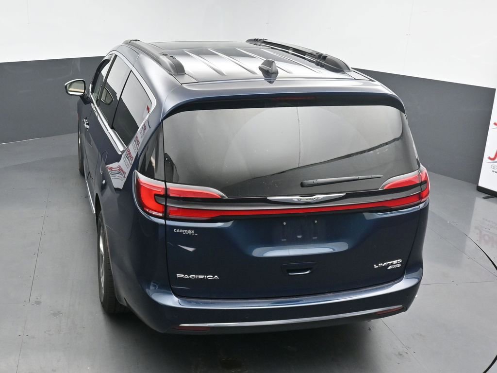 Used 2023 Chrysler Pacifica Limited image 15