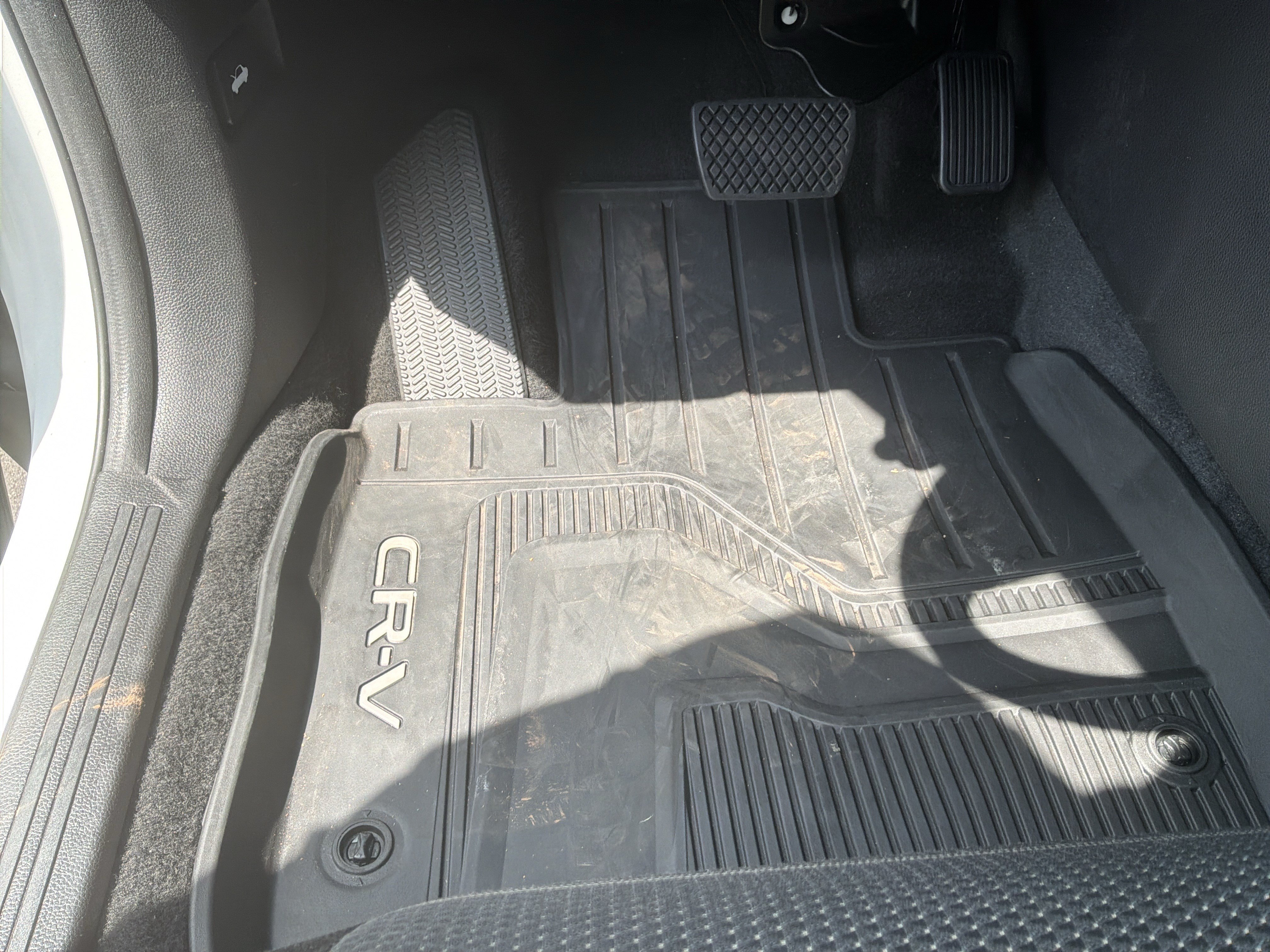 Used 2024 Honda CR-V Sport image 17