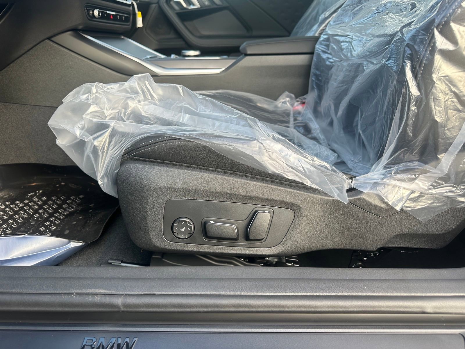 New 2025 BMW 230i xDrive Coupe w/ Convenience Package image 17