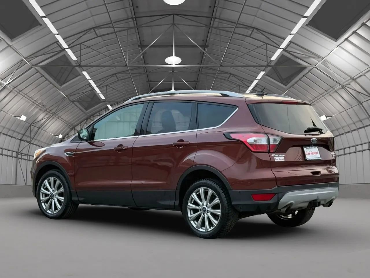 Used 2018 Ford Escape Titanium image 5