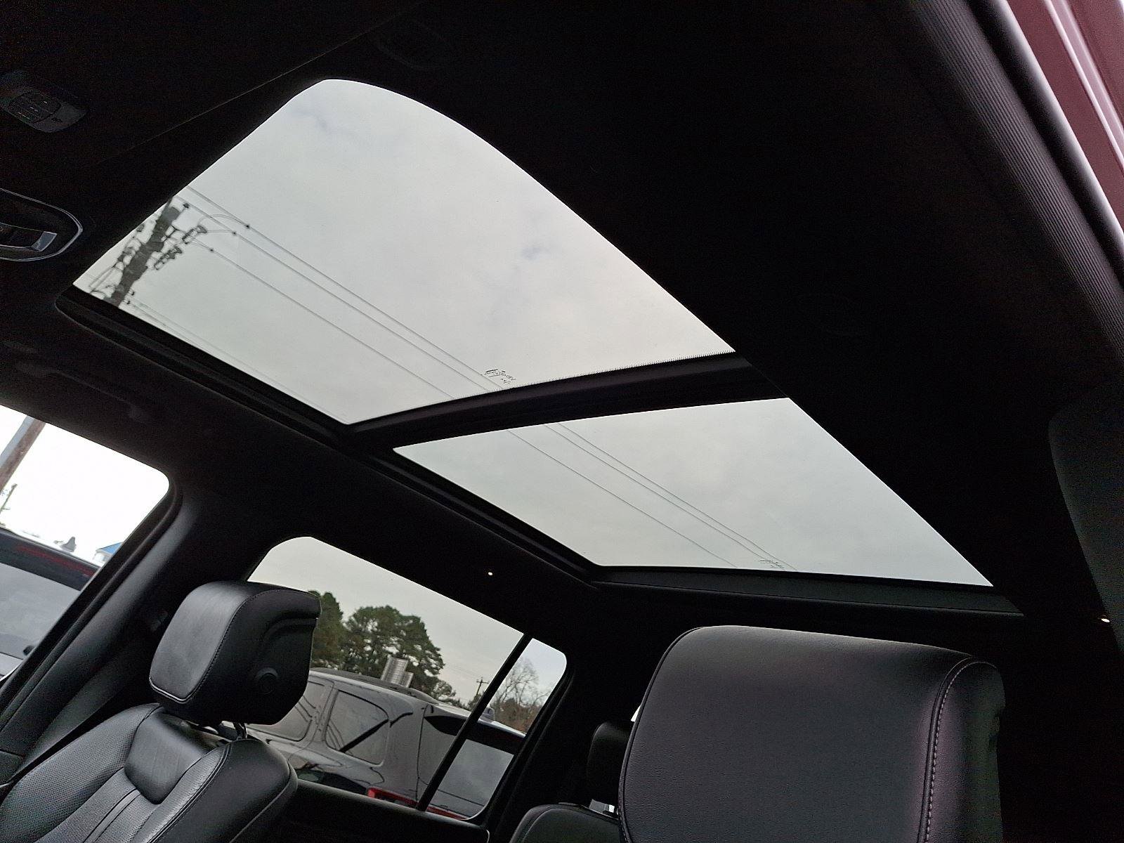 Used 2022 Jeep Wagoneer Series II w/ Premium Group I image 15