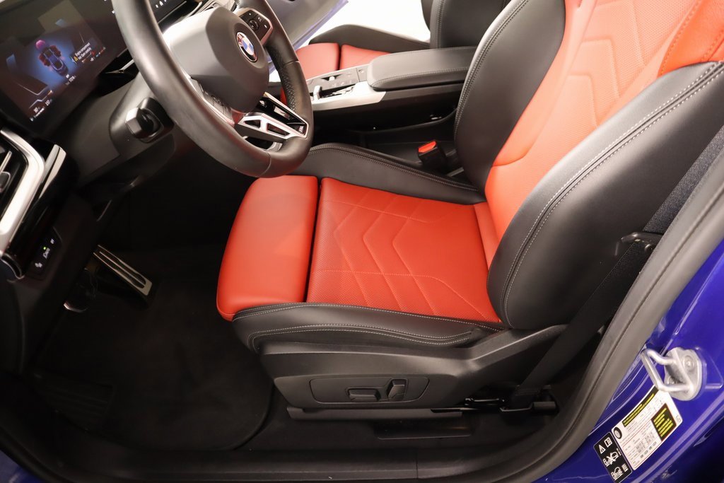 Used 2025 BMW X2 xDrive28i w/ M Sport Package image 12