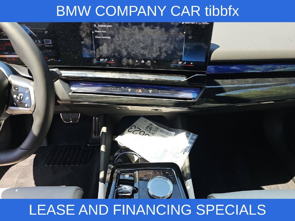 Used 2027 BMW 540i xDrive AWD/4WD image 15