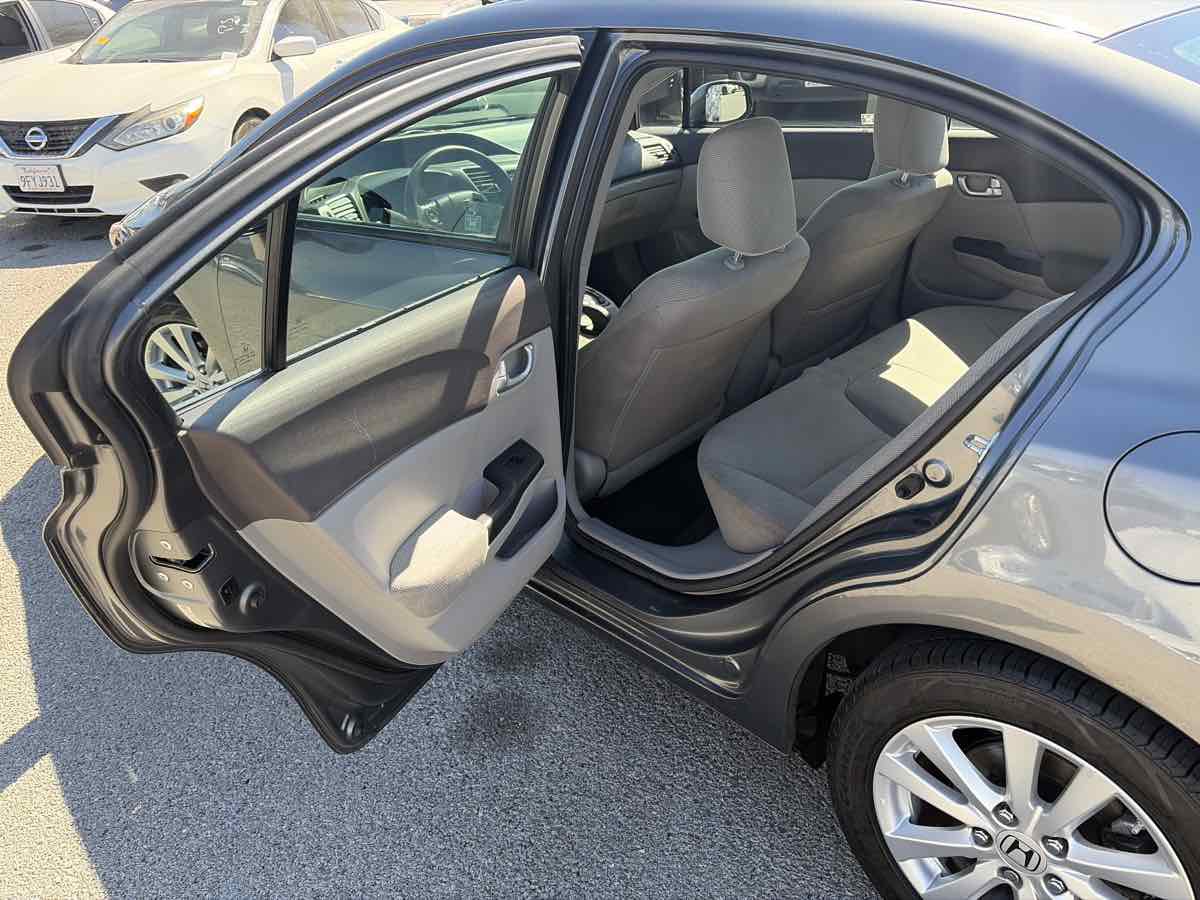 Used 2012 Honda Civic EX image 11