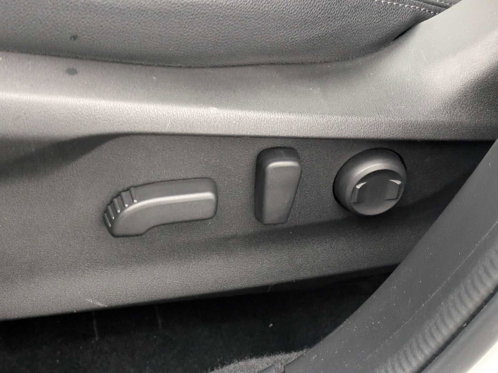 Used 2024 Subaru Forester Premium image 18