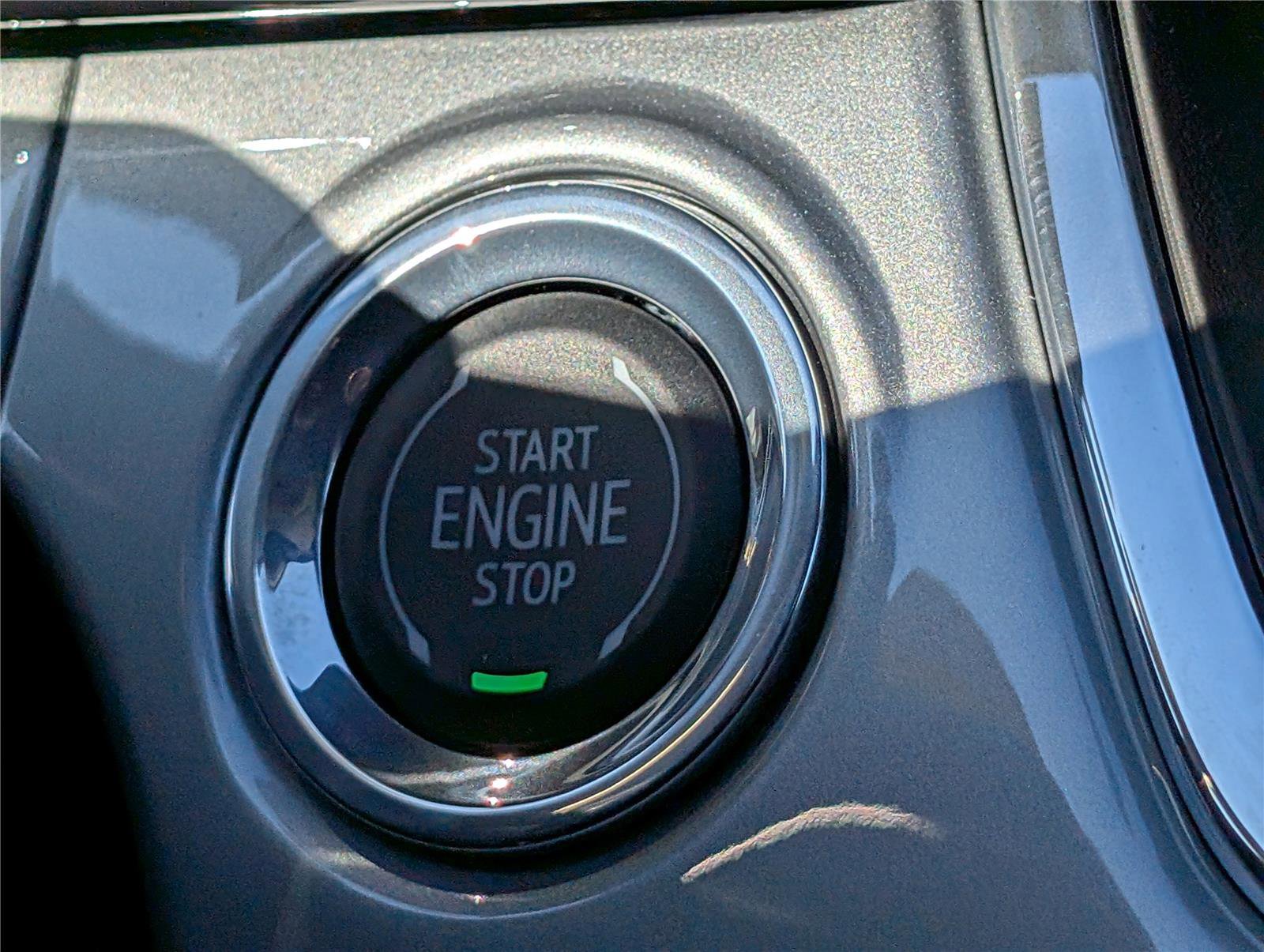 New 2026 Chevrolet Trax LT w/ Sunroof Package image 22