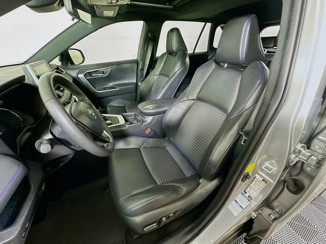 Used 2021 Toyota RAV4 XSE AWD/4WD image 21