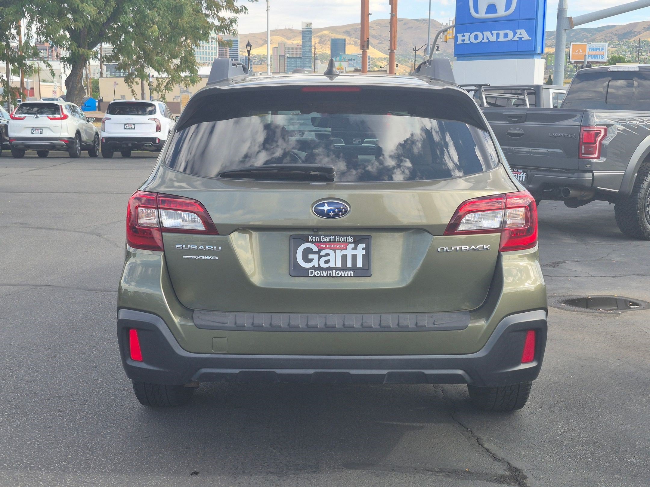 Used 2018 Subaru Outback 2.5i Premium AWD/4WD image 7