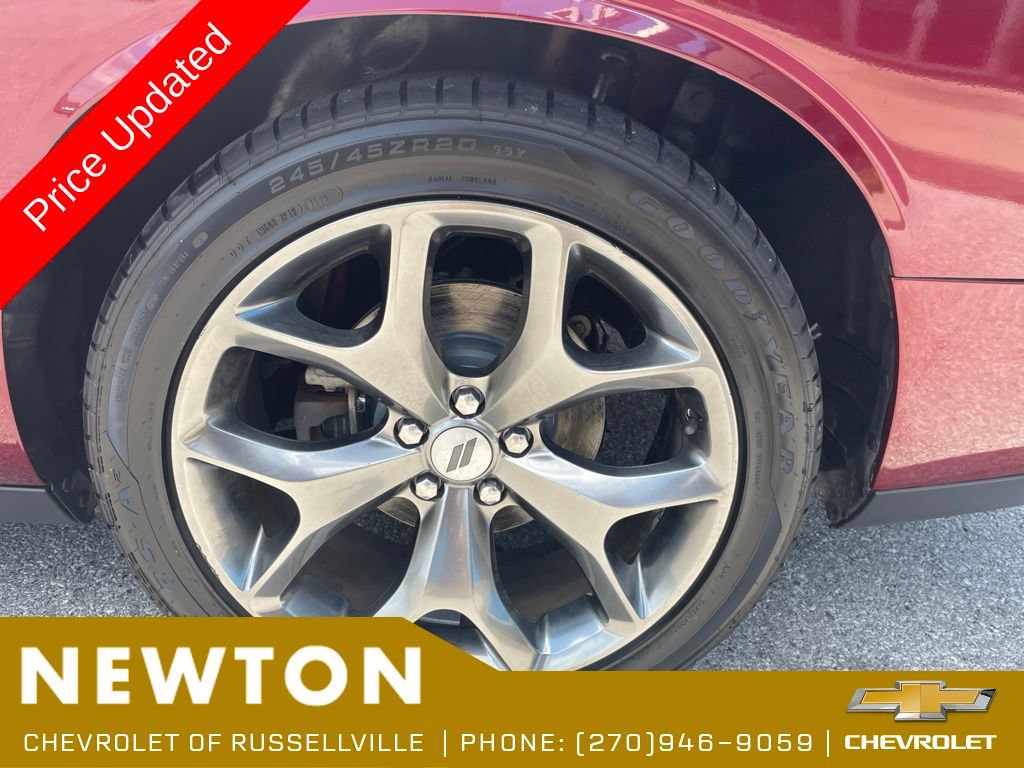 Used 2017 Dodge Challenger SXT Plus RWD image 35