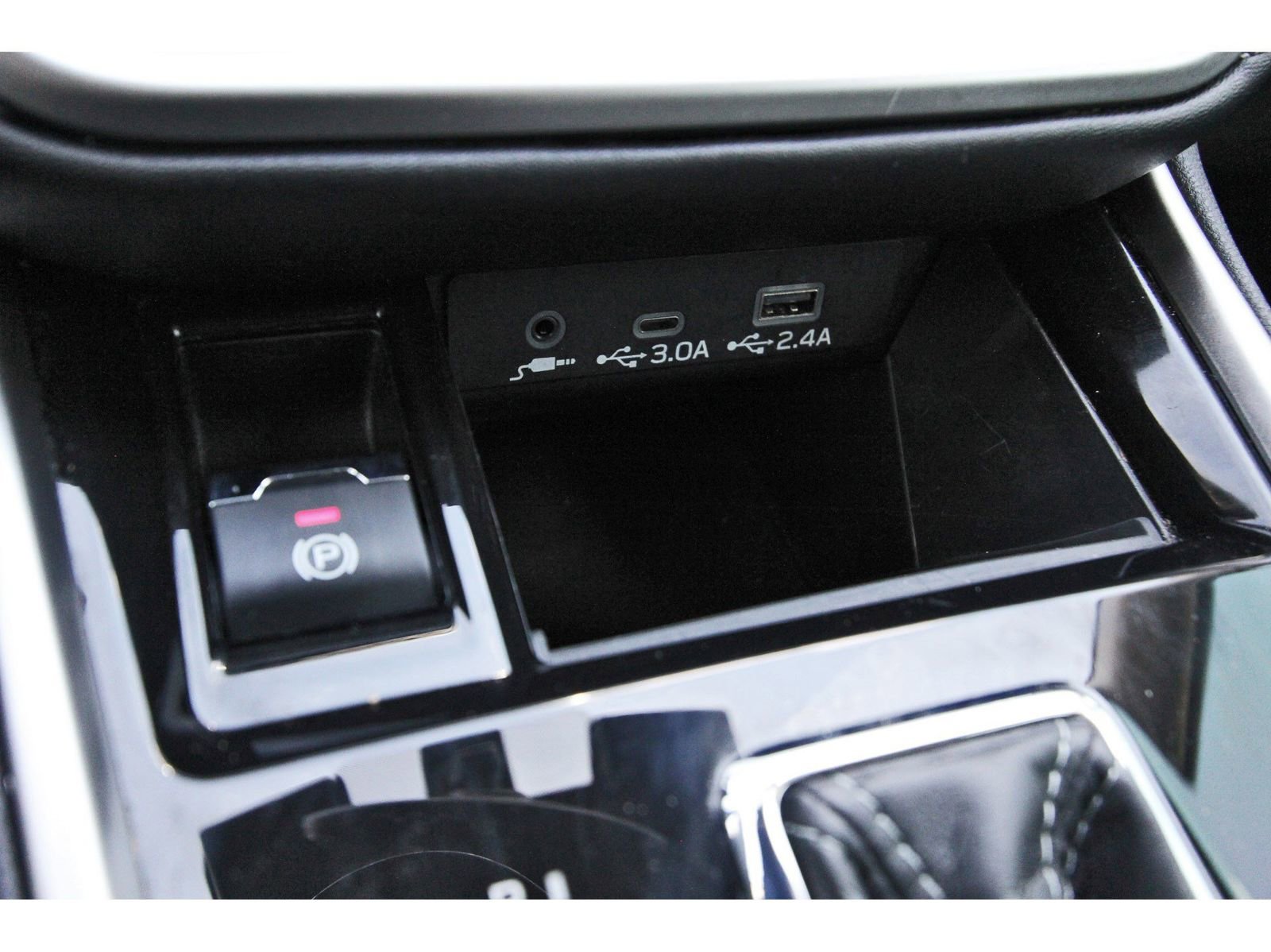 Used 2024 Subaru Legacy Limited image 27