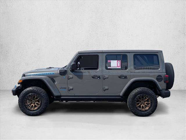 Used 2021 Jeep Wrangler Unlimited Rubicon w/ Cold Weather Group image 9