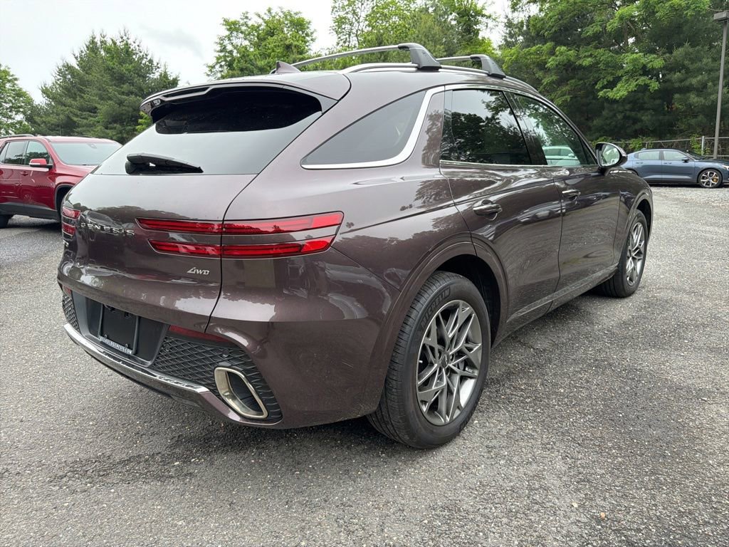 Used 2023 Genesis GV70 2.5T w/ Select Package AWD/4WD image 3