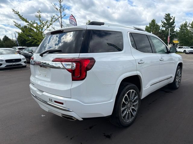 Used 2023 GMC Acadia Denali FWD image 3