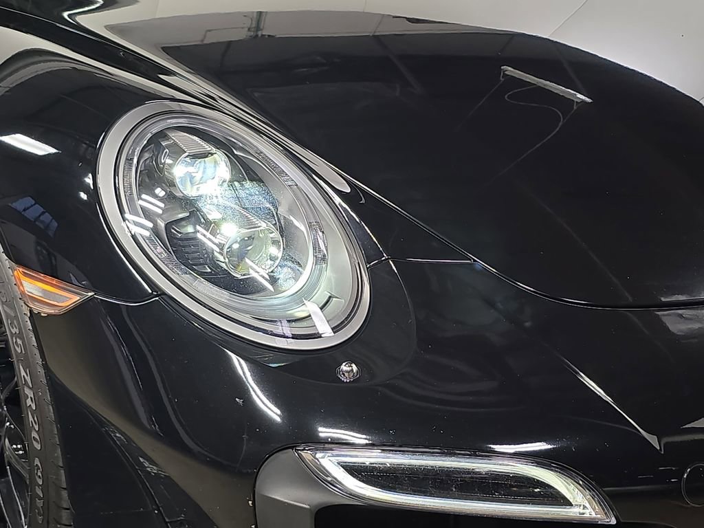 Certified 2014 Porsche 911 Turbo S AWD/4WD image 12