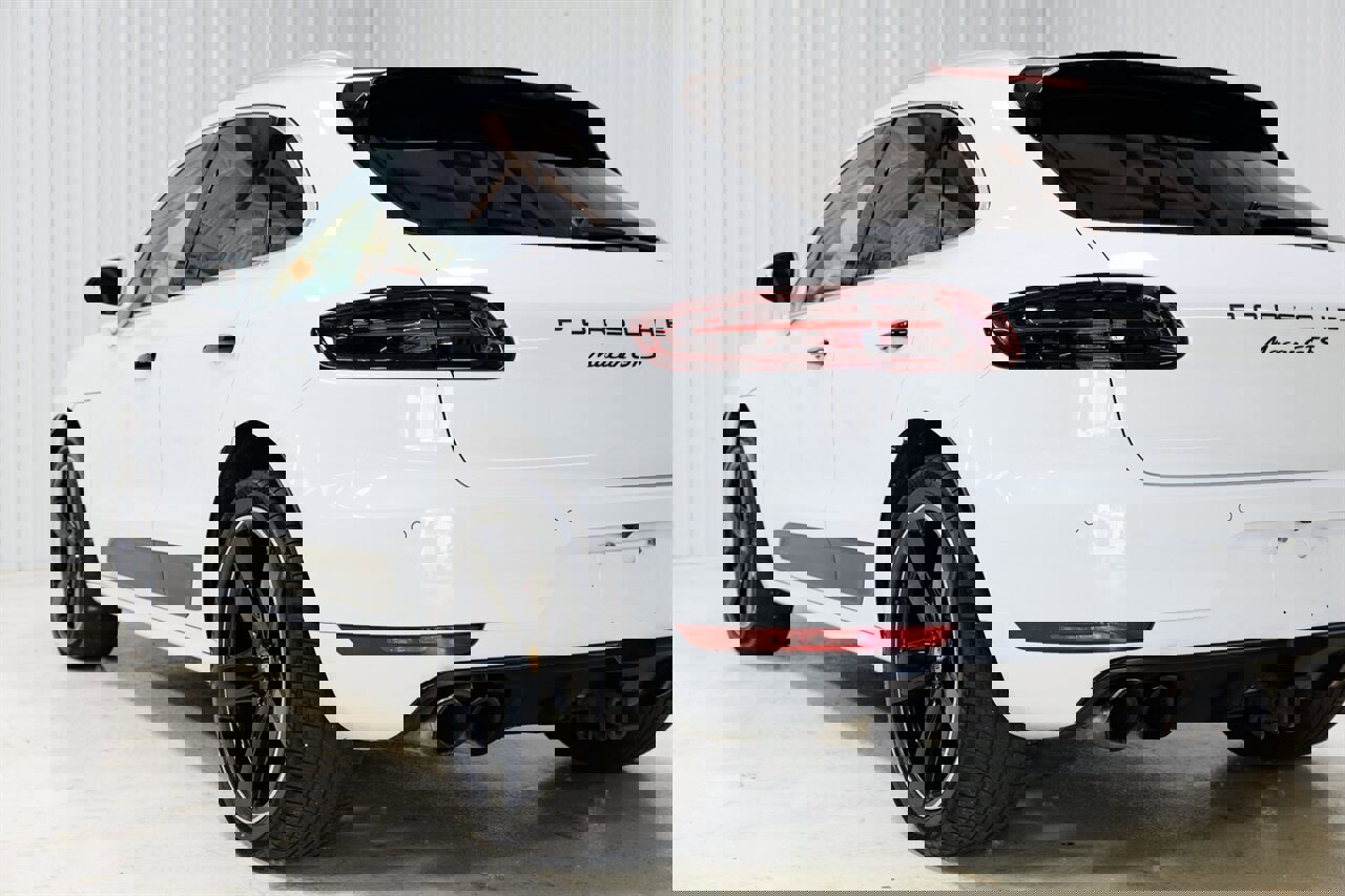 Used 2018 Porsche Macan GTS image 21