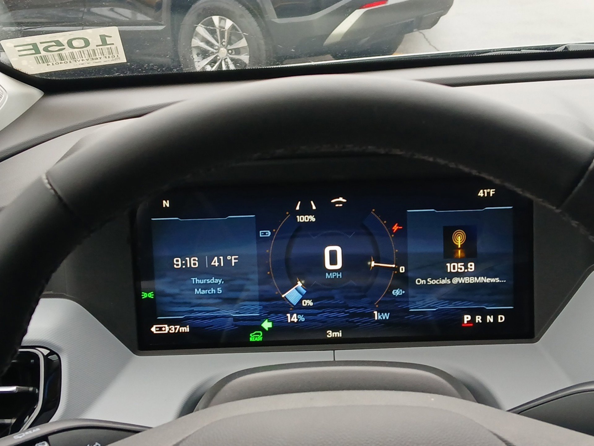 New 2027 Chevrolet Bolt LT w/ Comfort Package image 8