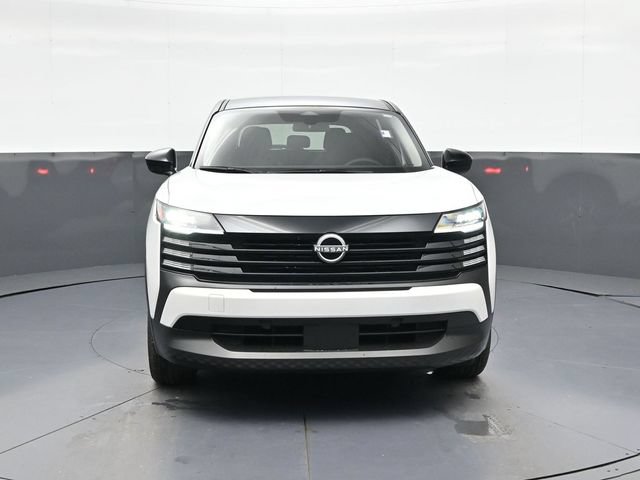 Certified 2025 Nissan Kicks SV FWD image 2