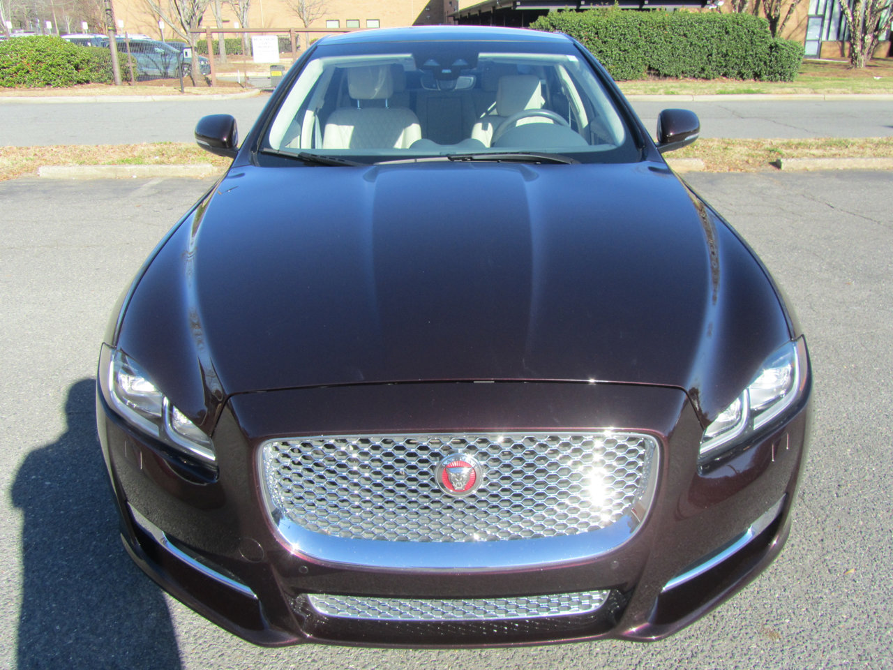 Used 2018 Jaguar XJ L Portfolio image 5