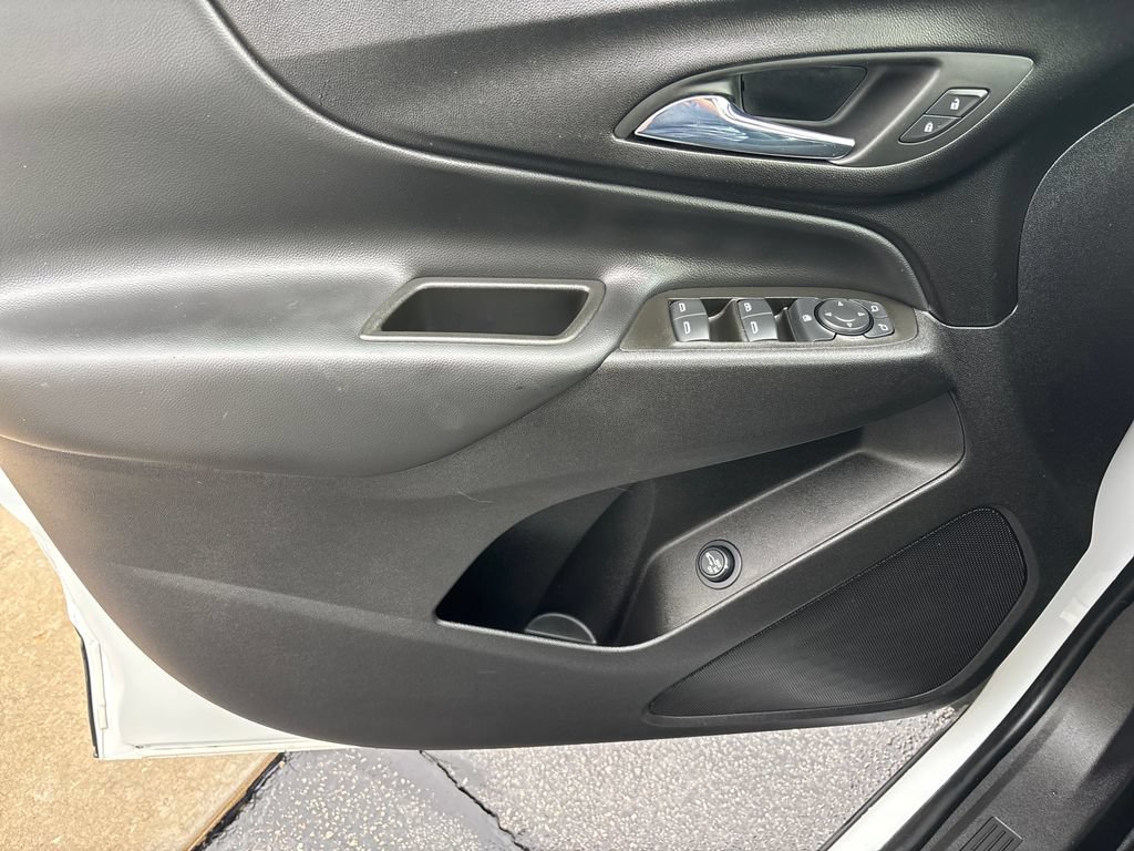 Certified 2024 Chevrolet Equinox LT w/ LPO, Floor Liner Package AWD/4WD image 19