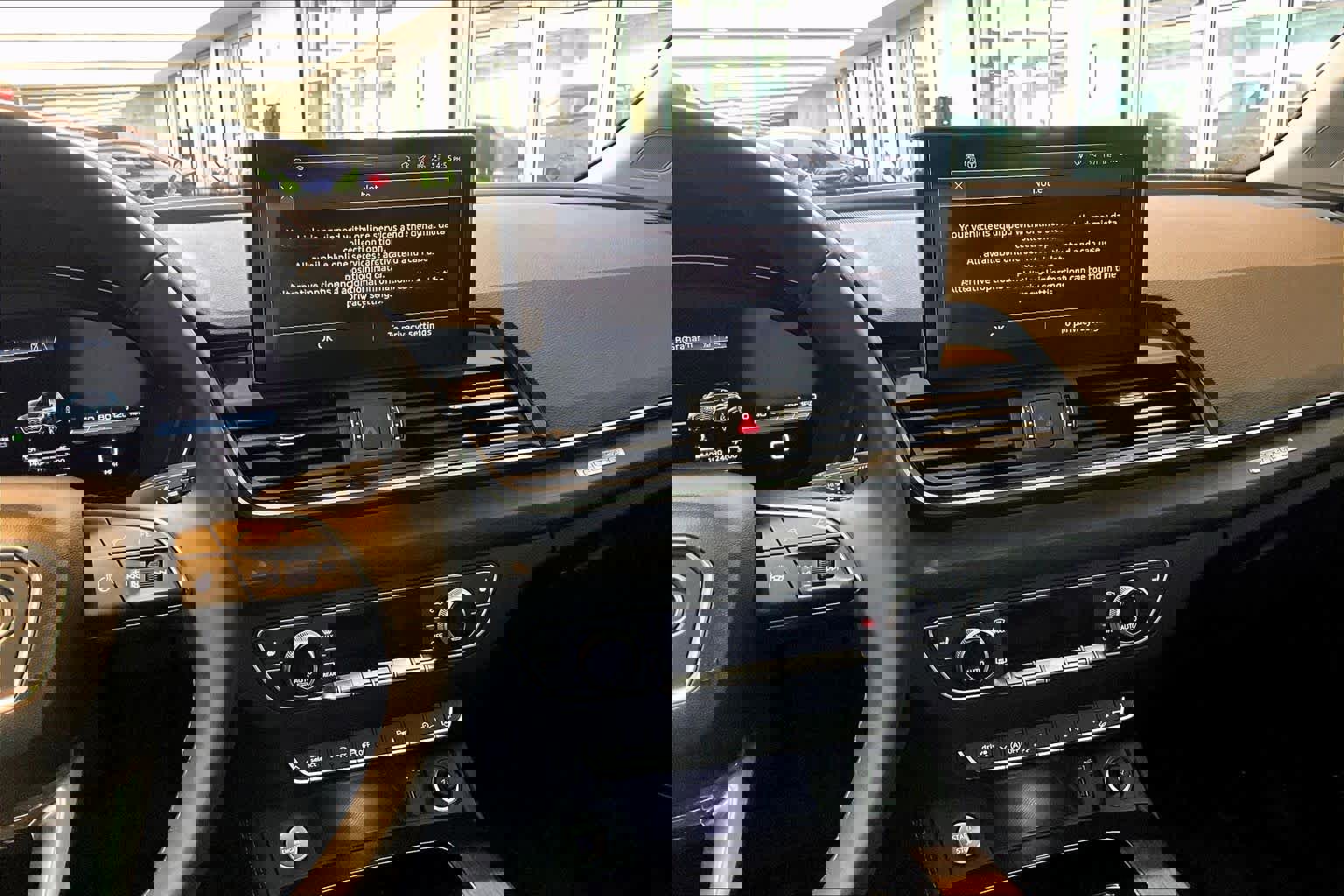 Certified 2025 Audi Q5 2.0T Premium Plus w/ Premium Plus Package image 7